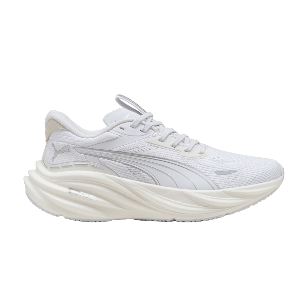 Кроссовки Puma Wmns Magnify Nitro 3 'White Silver'