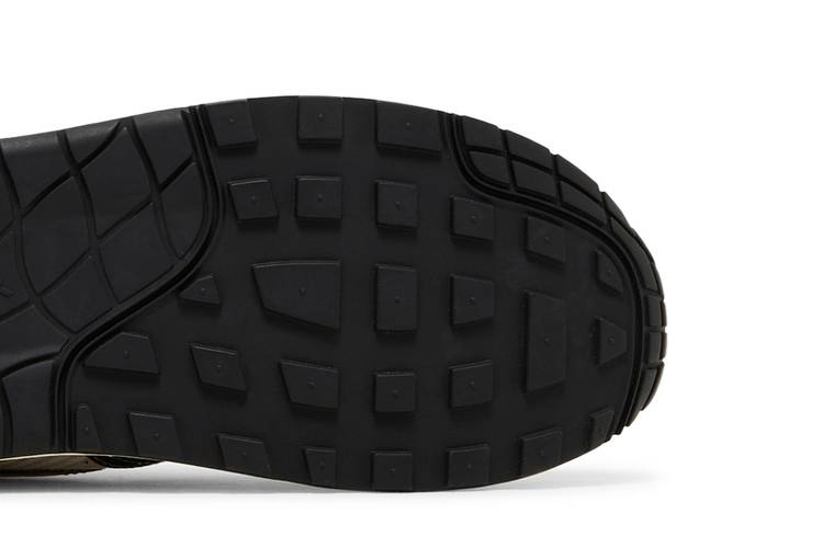 wmns-air-max-1-86-og-big-bubble-world-make-fn7652-030_04