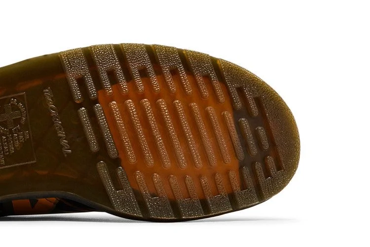 Krossovki-Dr.-Martens-1461-Airwair-4