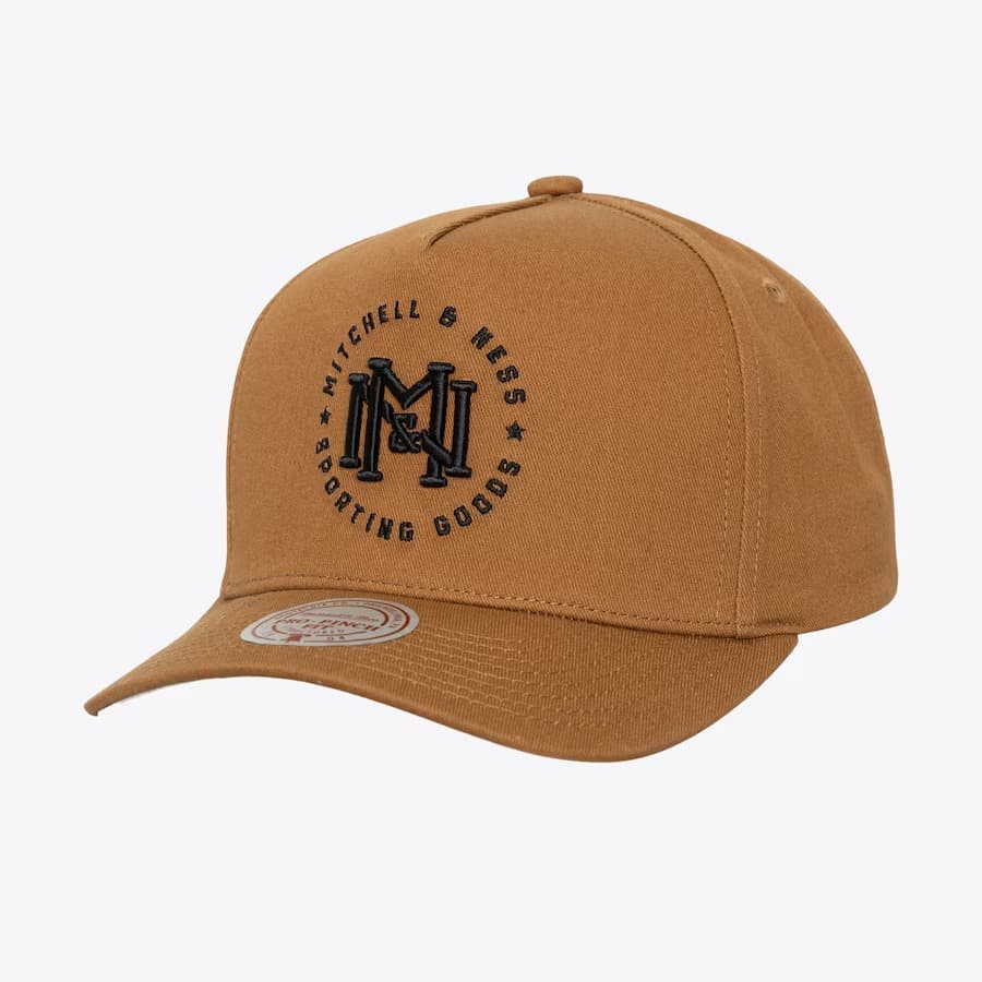 Бейсболка Mitchell & Ness Tan Interlock Crest Pro Snapback Hat