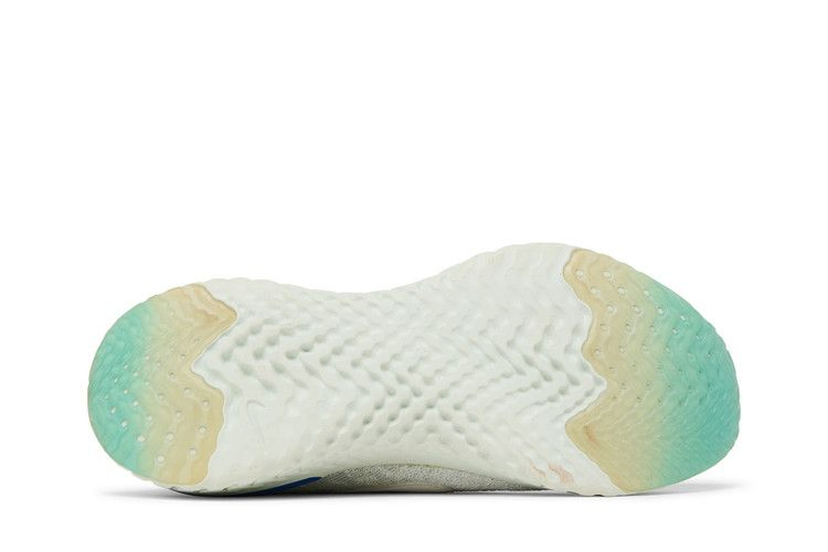 Кроссовки Nike Wmns Epic React Flyknit 2 'White Light Aqua'