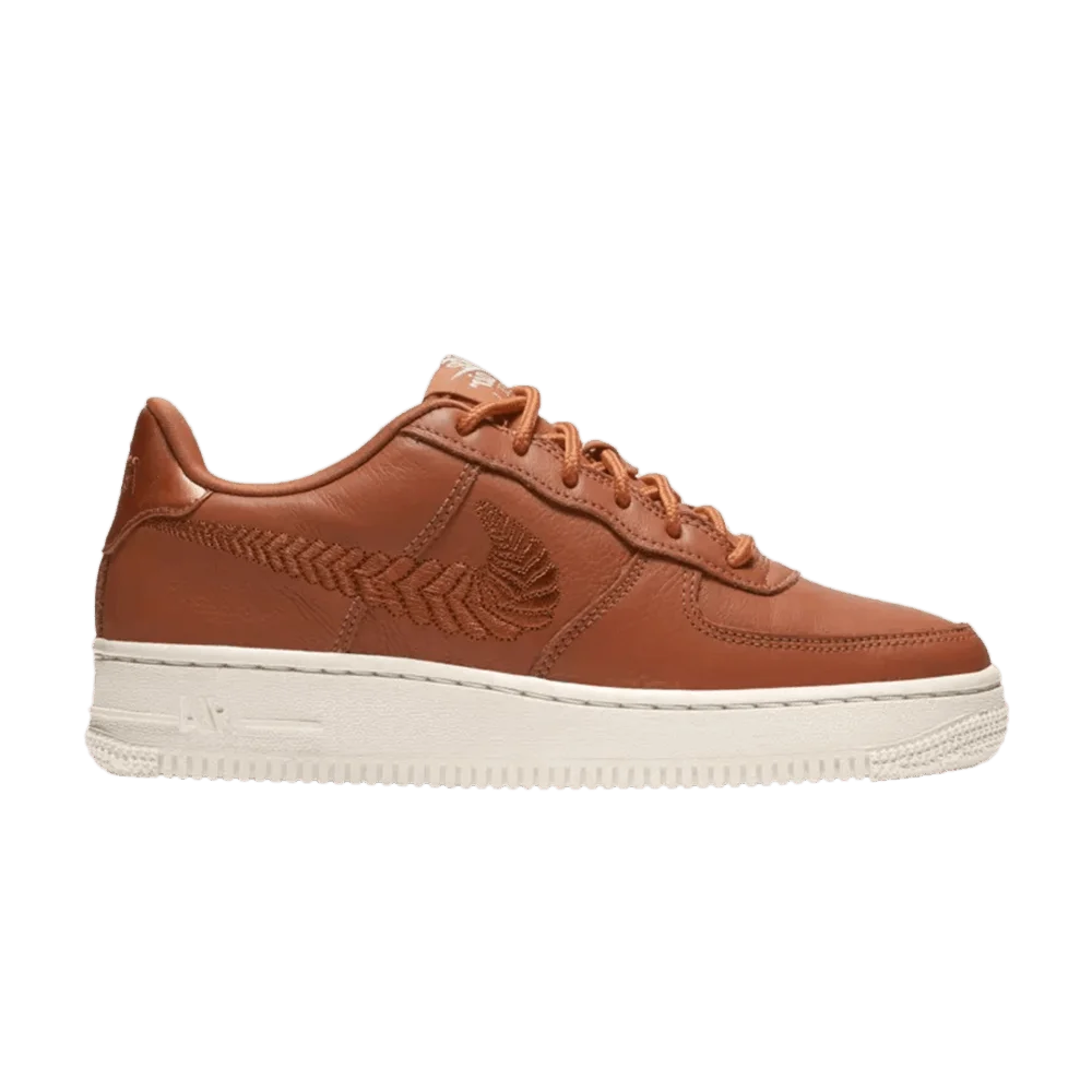 Krossovki-Nike-Air-Force-1-Low-GS-Premium-Embroidered-Swoosh