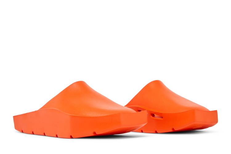 wmns-jordan-hex-mule-brilliant-orange-dx6405-801_07