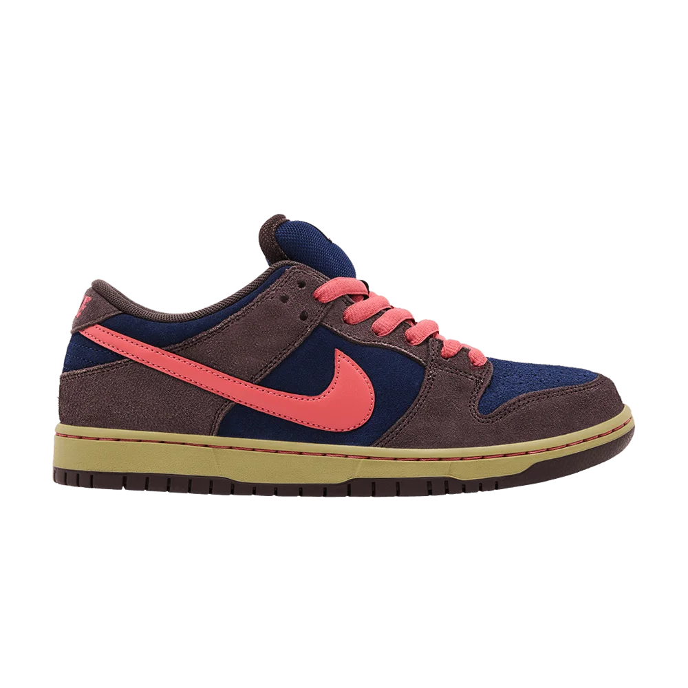 Krossovki-Nike-Dunk-Low-SB-Baroque-Brown-Adobe