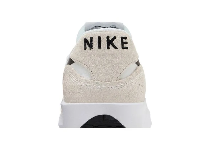 Krossovki-Nike-Waffle-Debut-White-Black-6