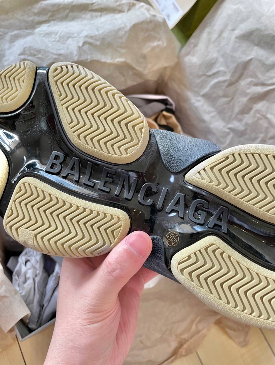 Кроссовки Gucci x Balenciaga Wmns Triple S The Hacker Project