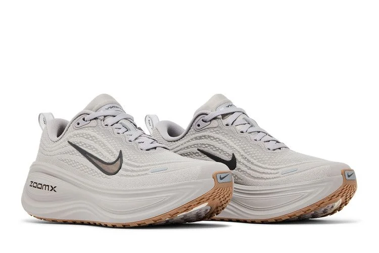 Krossovki-Nike-Vomero-Plus-College-Grey-Gum-Medium-Brown-7