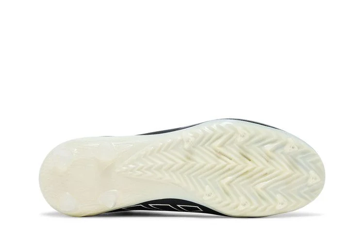 Krossovki-adidas-Adizero-Electric.1-2-Core-Black-Cloud-White-3