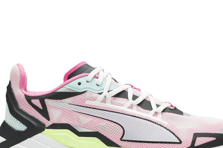 wmns-ultraride-aruba-blue-pink-193756-04_01