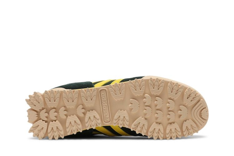 yara-shahidi-x-boston-super-marathon-forest-night-yellow-gw3237_03