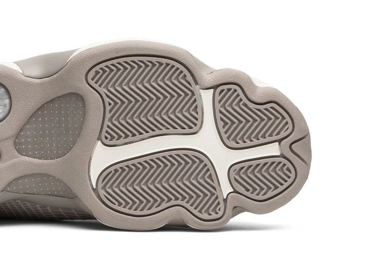 Кроссовки Wmns Air Jordan 13 Retro 'Phantom'