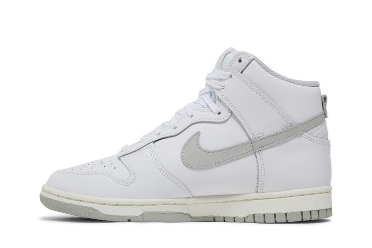 Кроссовки Nike Wmns Dunk High 'Grey Fog'