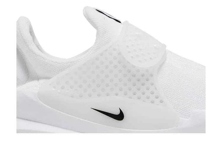 Krossovki-Nike-Sock-Dart-SP-Independence-Day-1