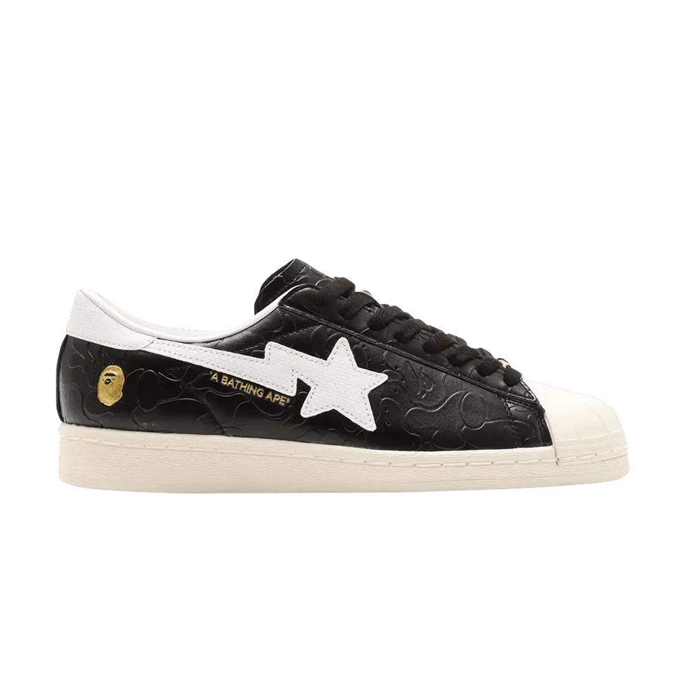 Krossovki-atmos-x-BAPE-x-adidas-Superstar-Glow-In-The-Dark