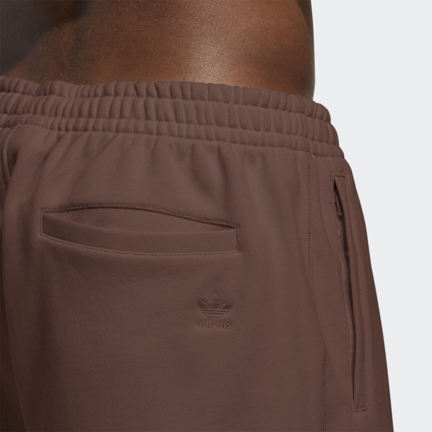 Спортивные шорты adidas Pharrell Williams Basics Sweat Shorts Earth Brown