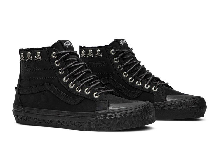 kith-x-mastermind-x-sk8-hi-zip-lx-triple-black-kith-mast-sk8-blk_07