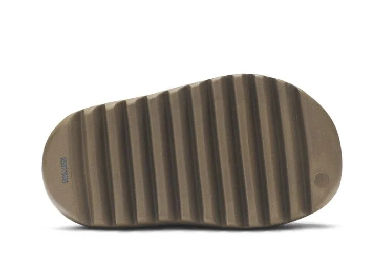 Krossovki-adidas-Yeezy-Slides-Kids-Earth-Brown-3