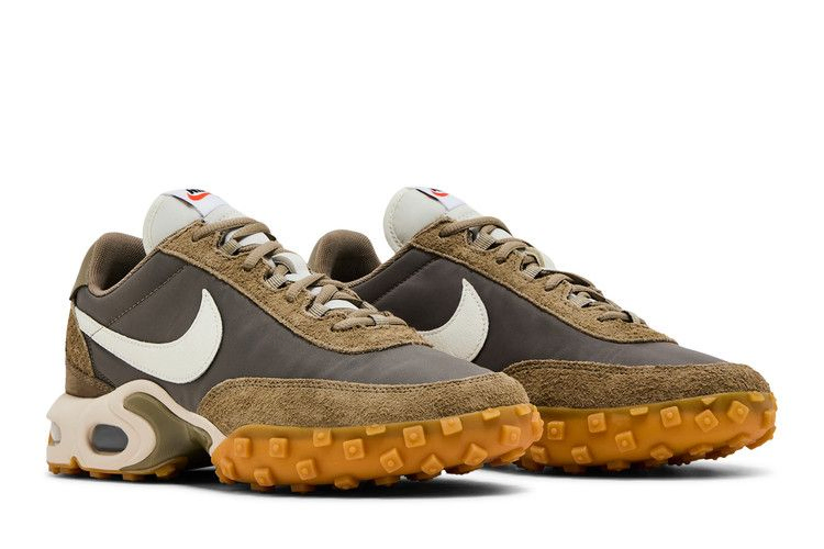 air-max-waffle-racer-sp-matte-olive-fv6946-302_07