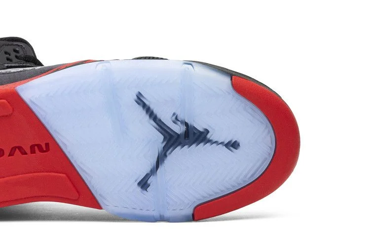 Krossovki-Air-Jordan-5-Retro-GS-Satin-4