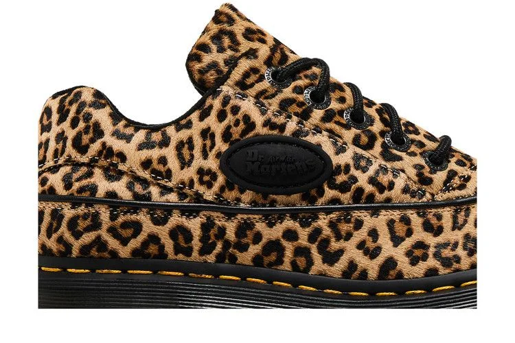 Кроссовки Dr. Martens Wmns Buzz 5-Eye 'Light Tan Leopard'
