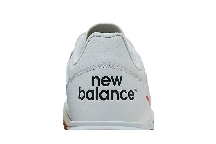 442v2-team-in-white-black-gum-ms42iwt2_06