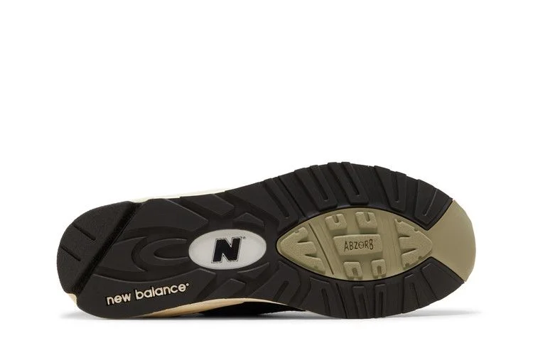 Кроссовки Teddy Santis x New Balance 990v2 Made in USA 'Black'