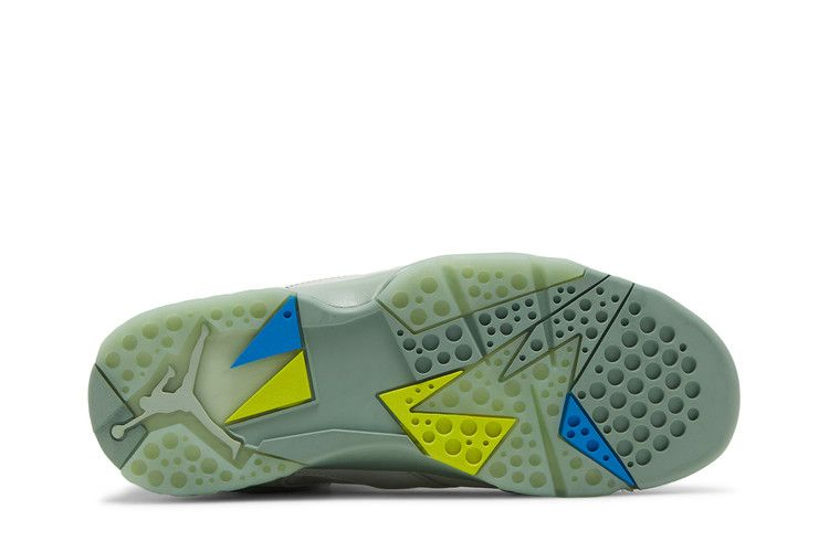 Кроссовки Bephie's Beauty Supply x Wmns Air Jordan 7 Retro 'Seafoam'