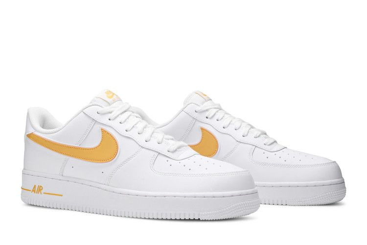air-force-1-low-07-university-gold-ao2423-105_07