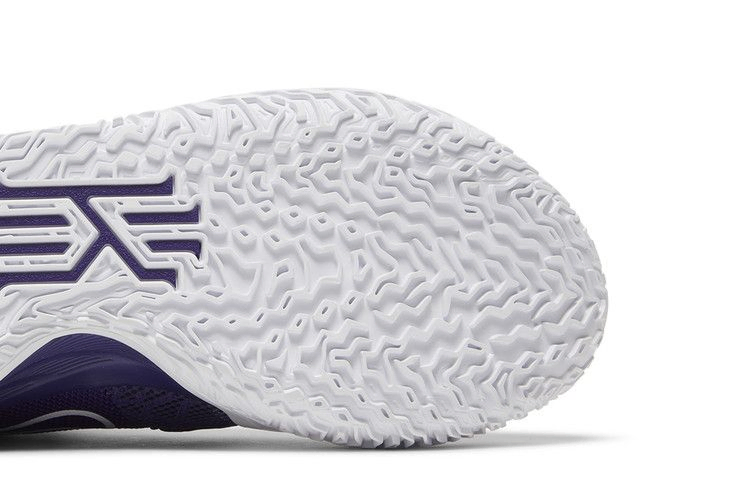 Кроссовки Nike Kyrie 7 TB 'New Orchid'
