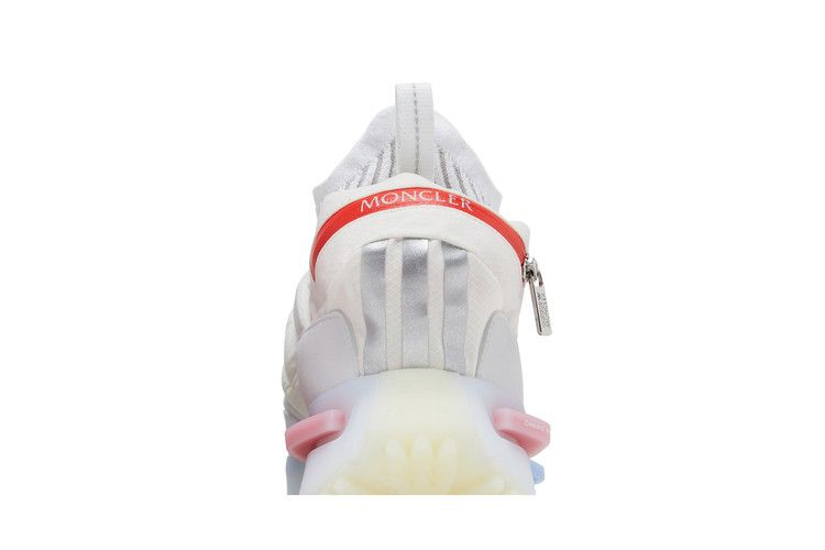 moncler-x-nmd_s1-gore-tex-the-art-of-exploration-white-ig3025_06