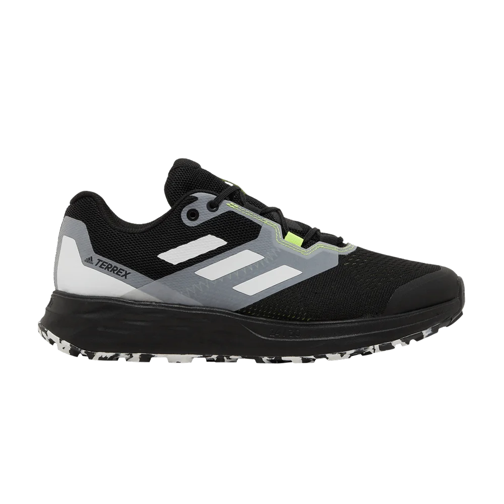 Krossovki-Adidas-Terrex-Two-Flow-Trail-Black-White