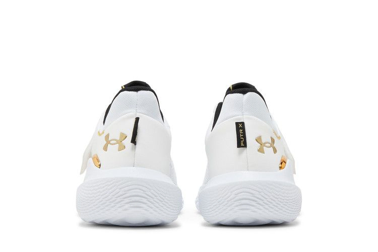Кроссовки Under Armour Flow FUTR X 'White Metallic Gold'