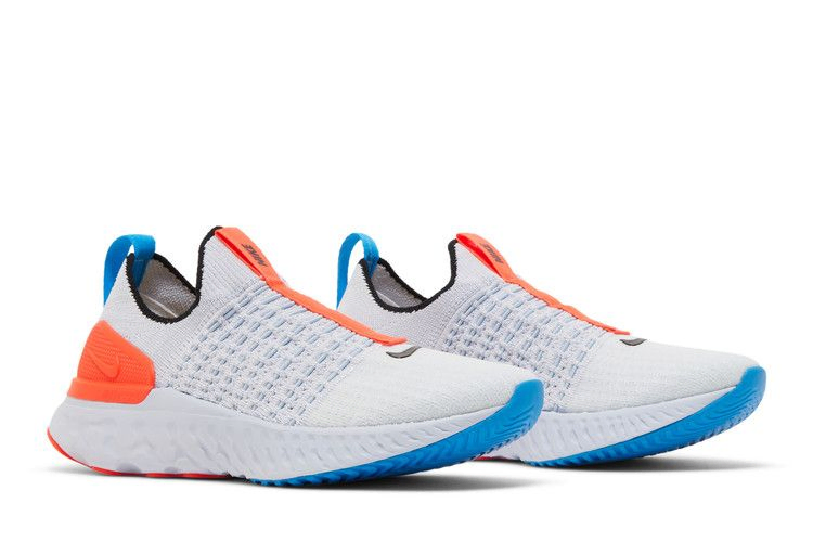 wmns-react-phantom-run-flyknit-2-grey-bright-crimson-dv2179-001_07