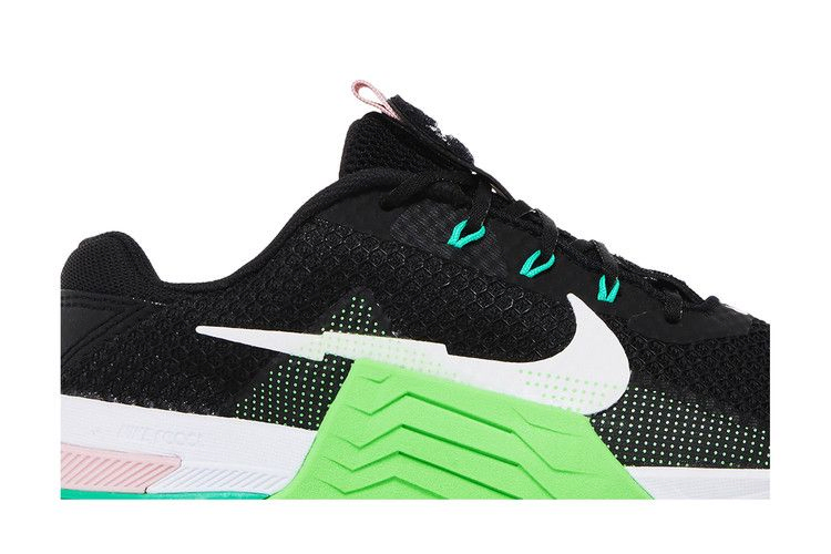 Кроссовки Nike Wmns Metcon 7 'Black Green Strike'