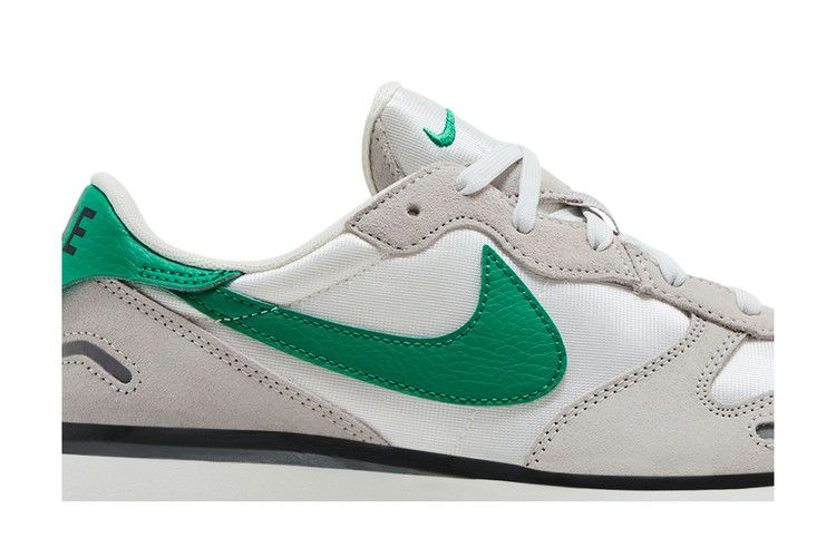 Кроссовки Nike Wmns Phoenix Waffle 'Summit White Stadium Green'