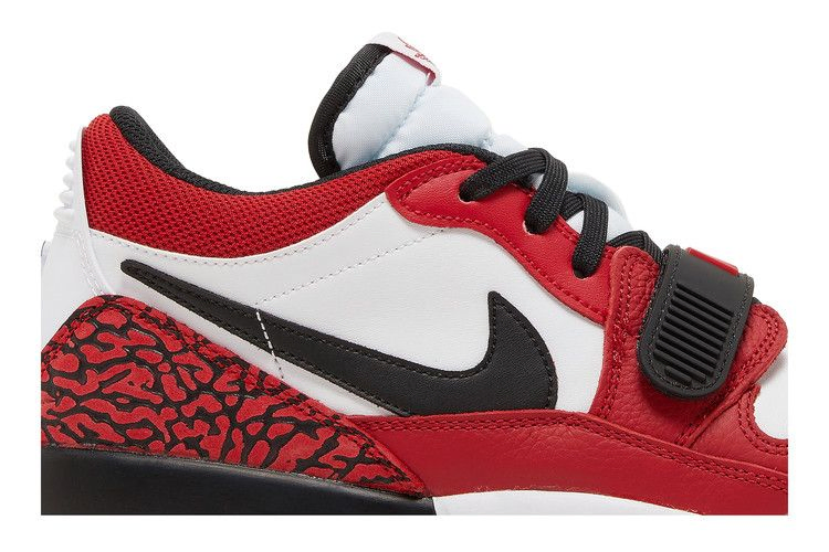 Кроссовки Air Jordan Legacy 312 Low GS 'Chicago Red'