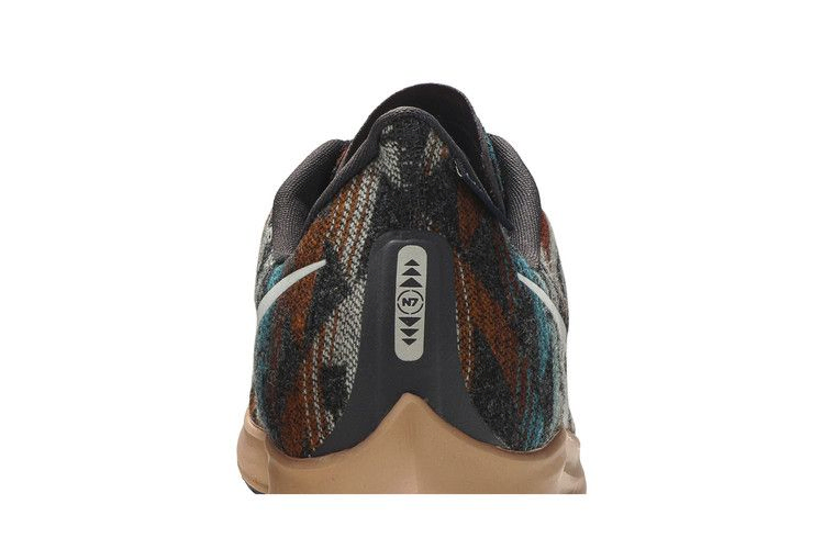 air-zoom-pegasus-36-n7-pendleton-cq7695-900_06