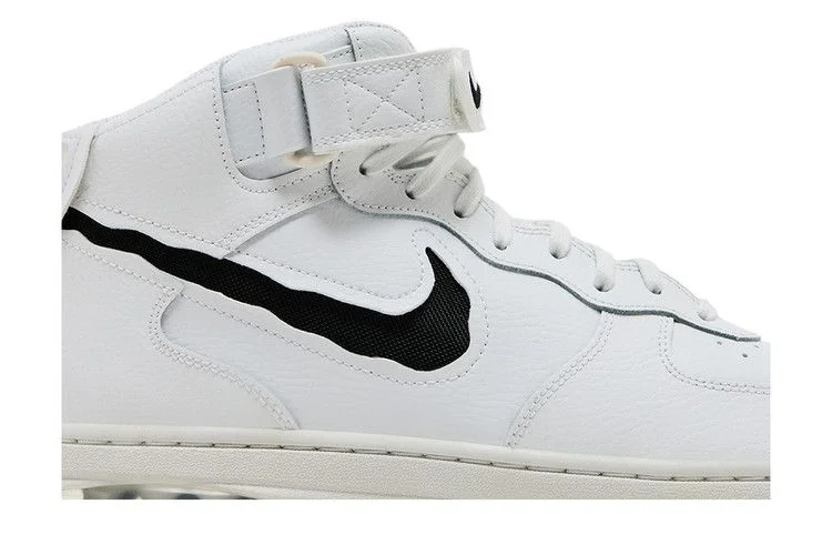 Krossovki-Nike-Air-Force-1-Mid-Evo-White-Black-1