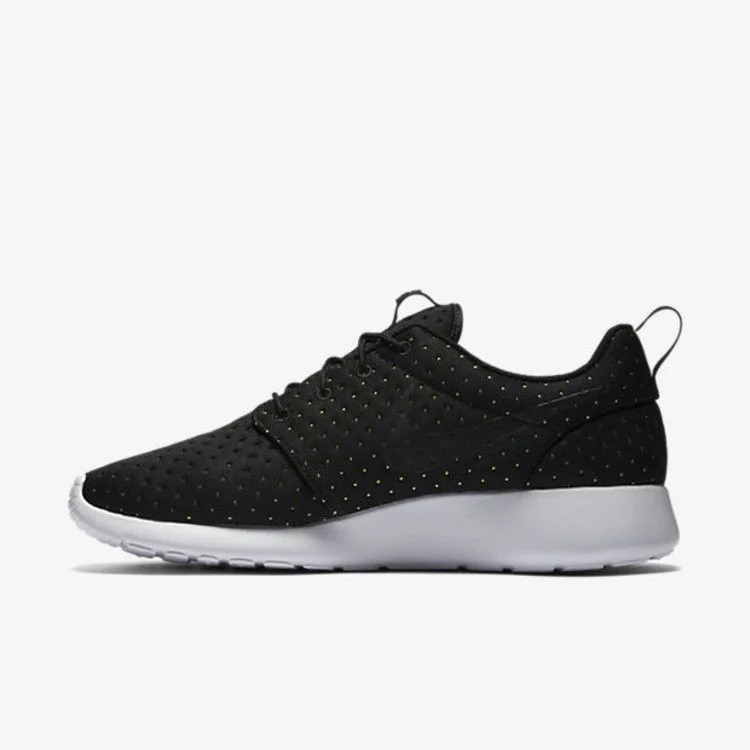 Krossovki-Nike-Roshe-One-SE-2