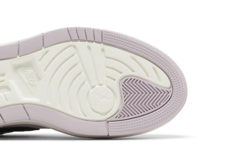 wmns-air-jordan-1-low-elevate-iced-lilac-dh7004-501_04