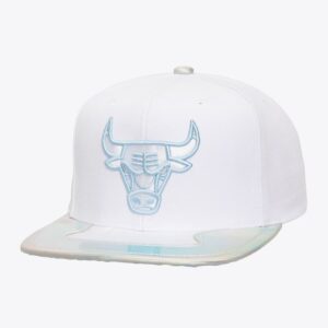 Mitchell-Ness-White-Chicago-Bulls-Day-11-OG-Snapback-Hat-300x300