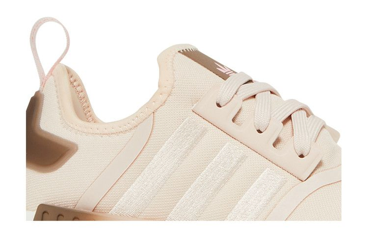 wmns-nmd_r1-wonder-quartz-earth-strata-hq4279_01