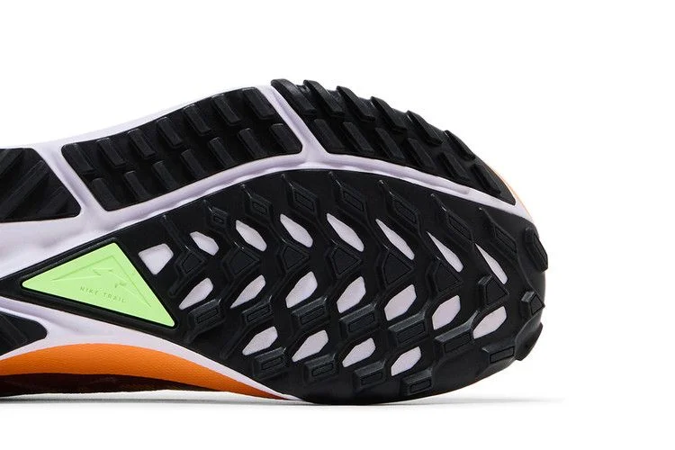 Krossovki-Nike-Wmns-React-Pegasus-Trail-4-GORE-TEX-V2-Purple-Smoke-Peach-Cream-4