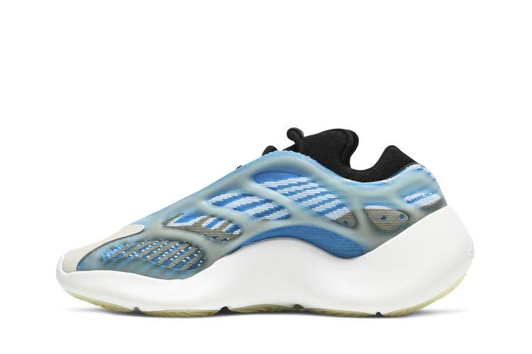 Кроссовки adidas Yeezy 700 V3 'Arzareth'