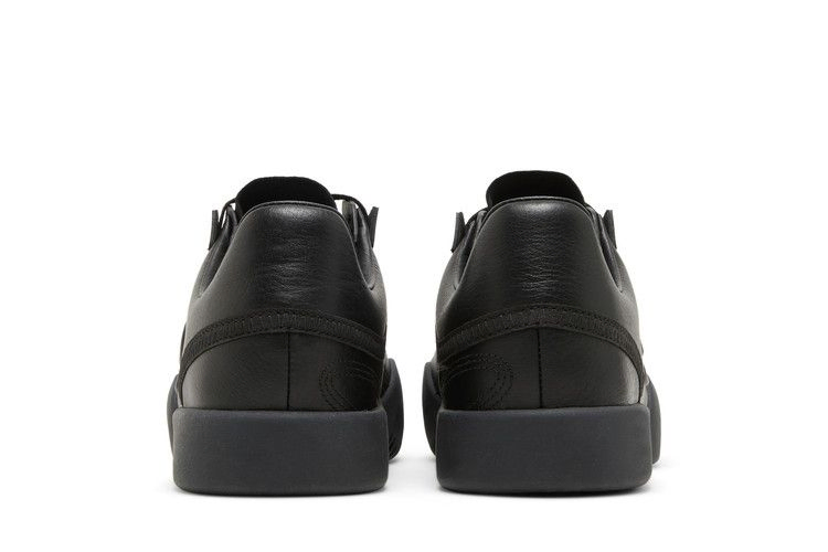 Кроссовки adidas Y-3 Yunu 'Triple Black'