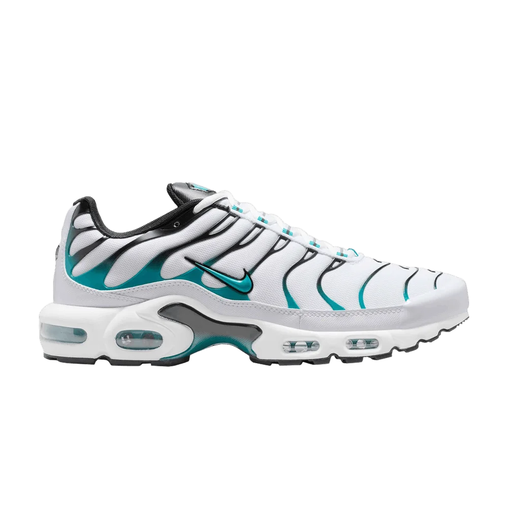 Krossovki-Nike-Air-Max-Plus-Turbo-Green