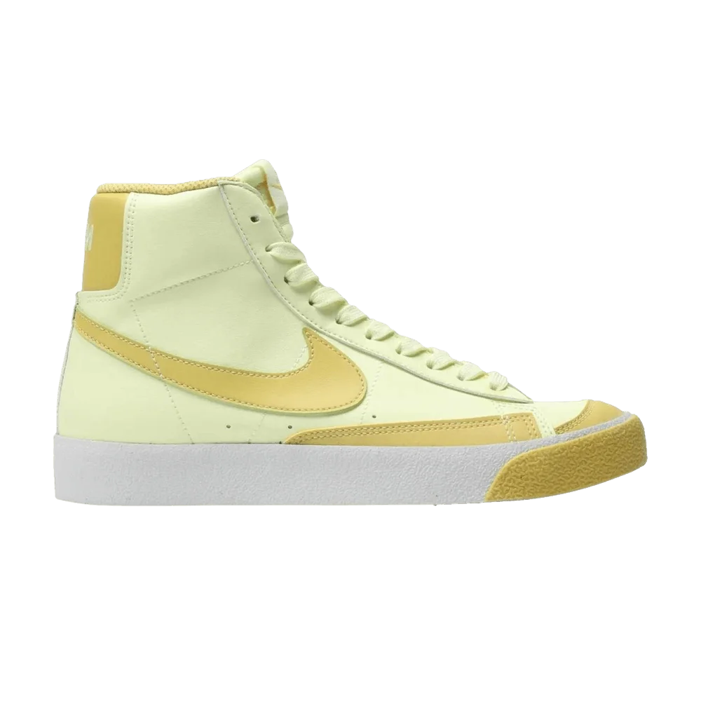 Krossovki-Nike-Blazer-Mid-77-SE-GS-Citron-Tint
