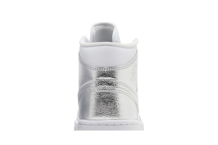 Кроссовки Wmns Air Jordan 1 Mid SE 'Metallic Silver'