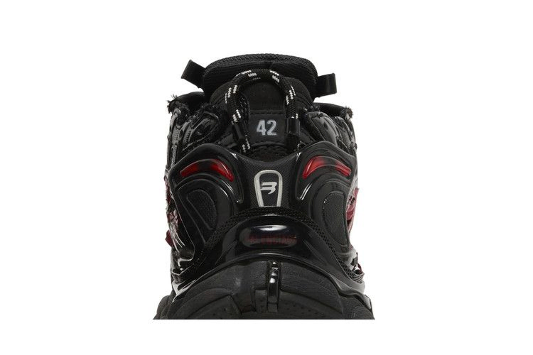 Кроссовки Balenciaga Runner Sneaker 'Graffiti - Black Red'