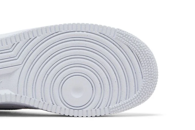 Кроссовки Nike Air Force 1 '07 LV8 'White Deep Royal'